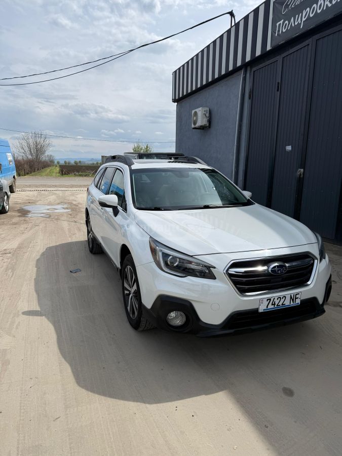 Subaru Outback - фото 2