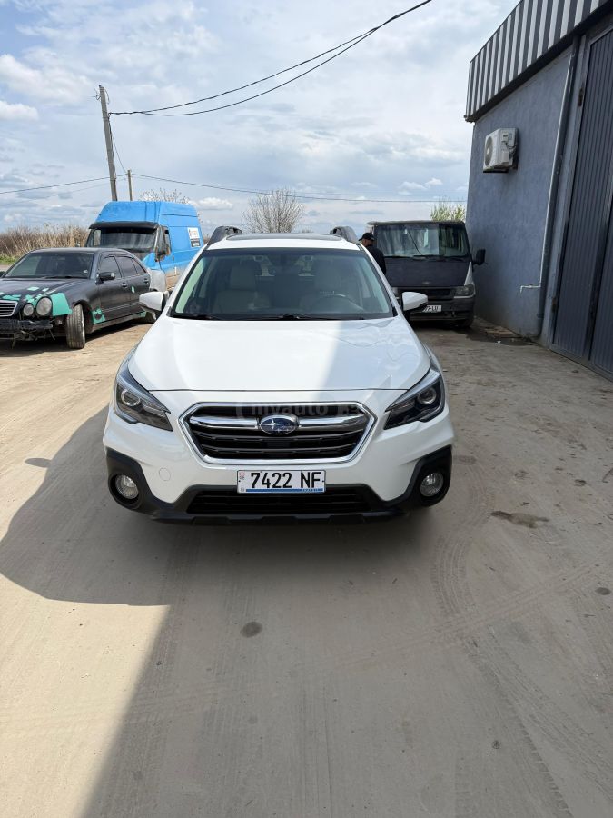 Subaru Outback - фото 3