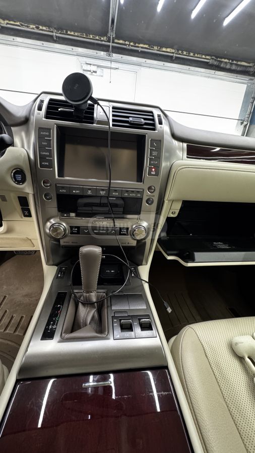 Lexus GX 460 - фото 7