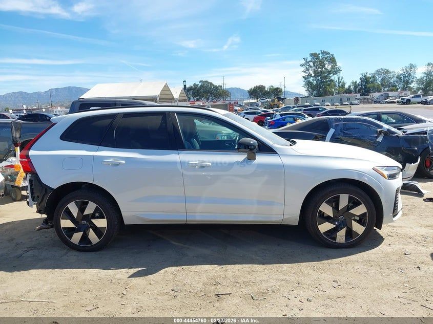 Volvo XC 60 2024 — миниатюра 3