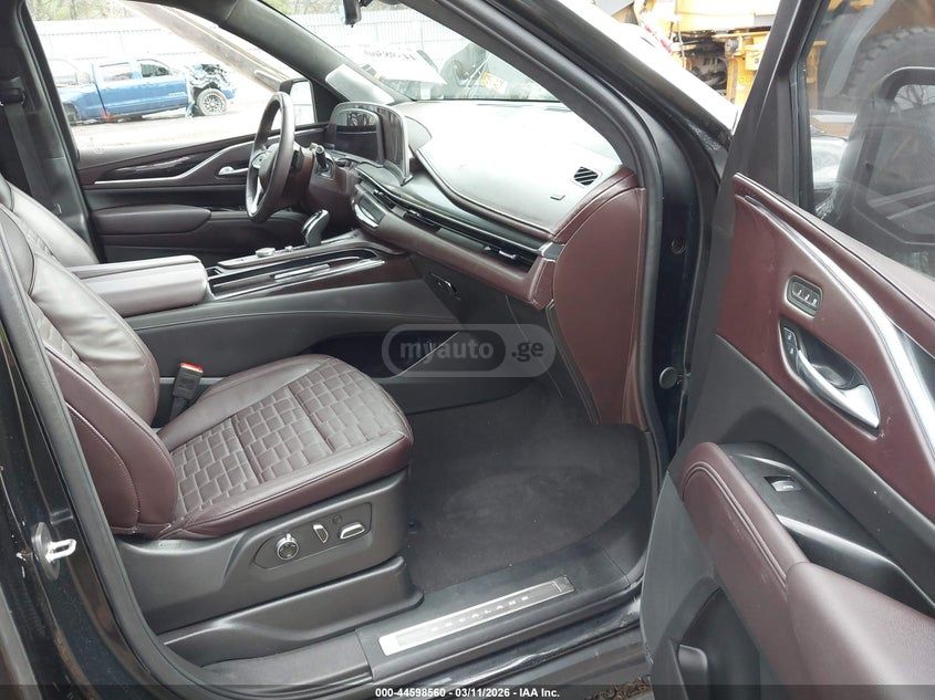 Cadillac Escalade 2024 — миниатюра 5