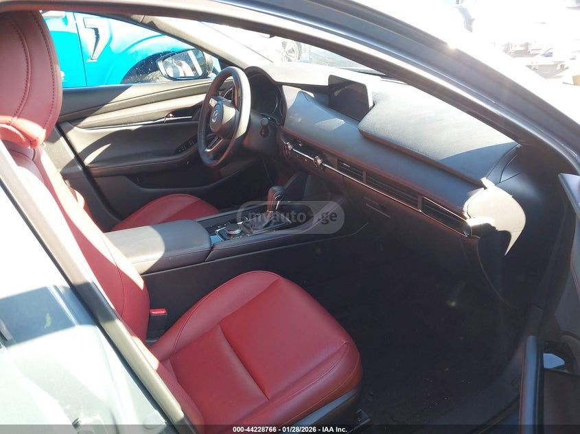 Mazda Mazda 3 2025 — миниатюра 5
