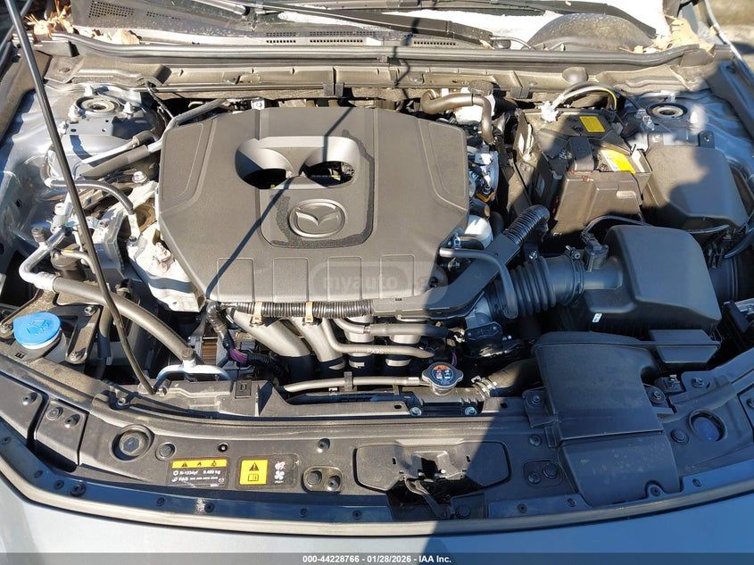 Mazda Mazda 3 2025 — миниатюра 9