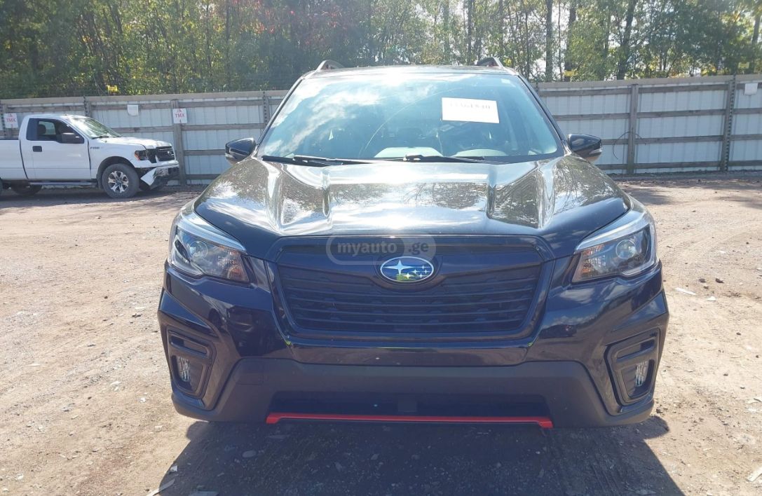 Subaru Forester - фото 1