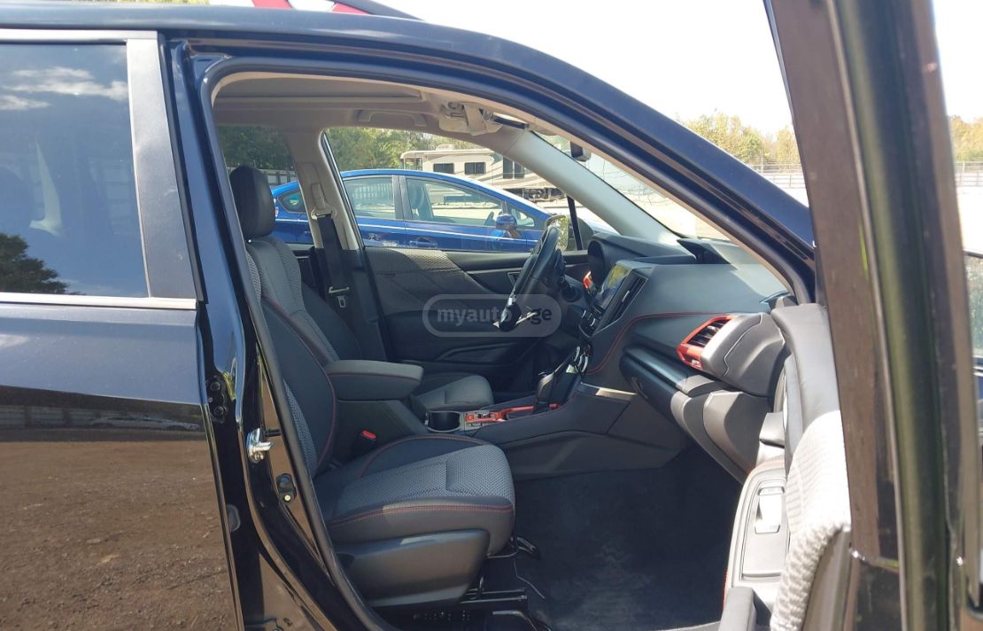 Subaru Forester - фото 2