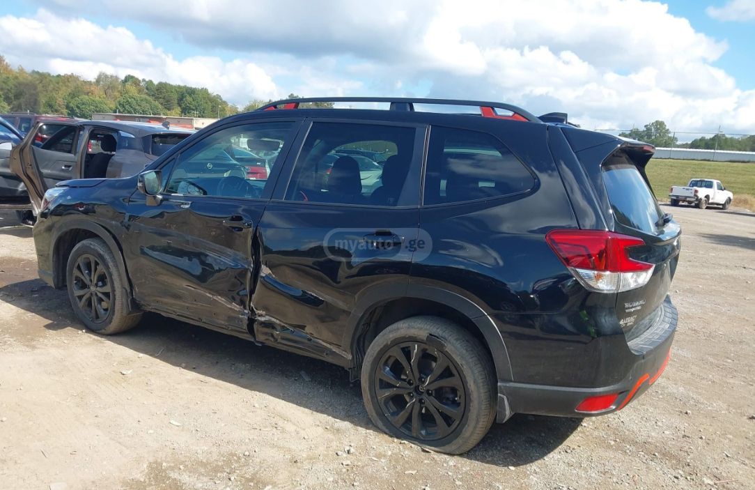 Subaru Forester - фото 3