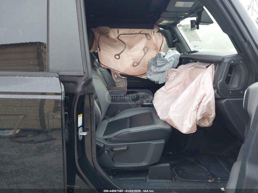 Ford Bronco Sport 2024 — миниатюра 5