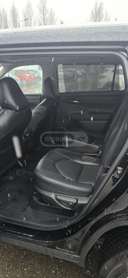Toyota Highlander - фото 10