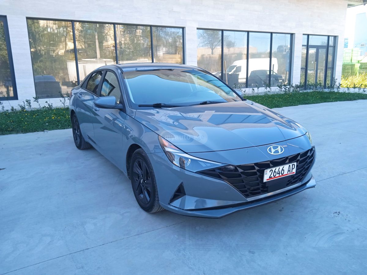 Hyundai Elantra - фото 13