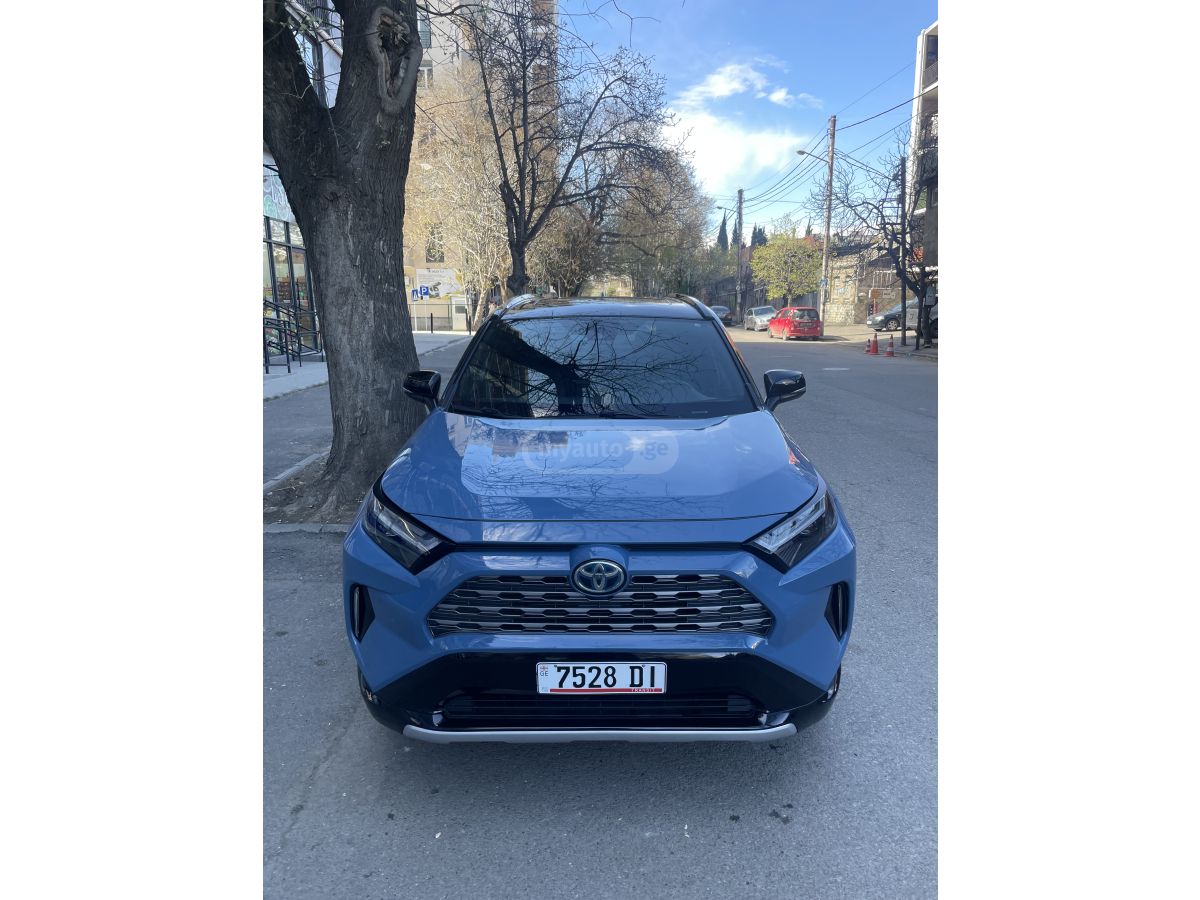 Toyota Rav 4 - фото 2