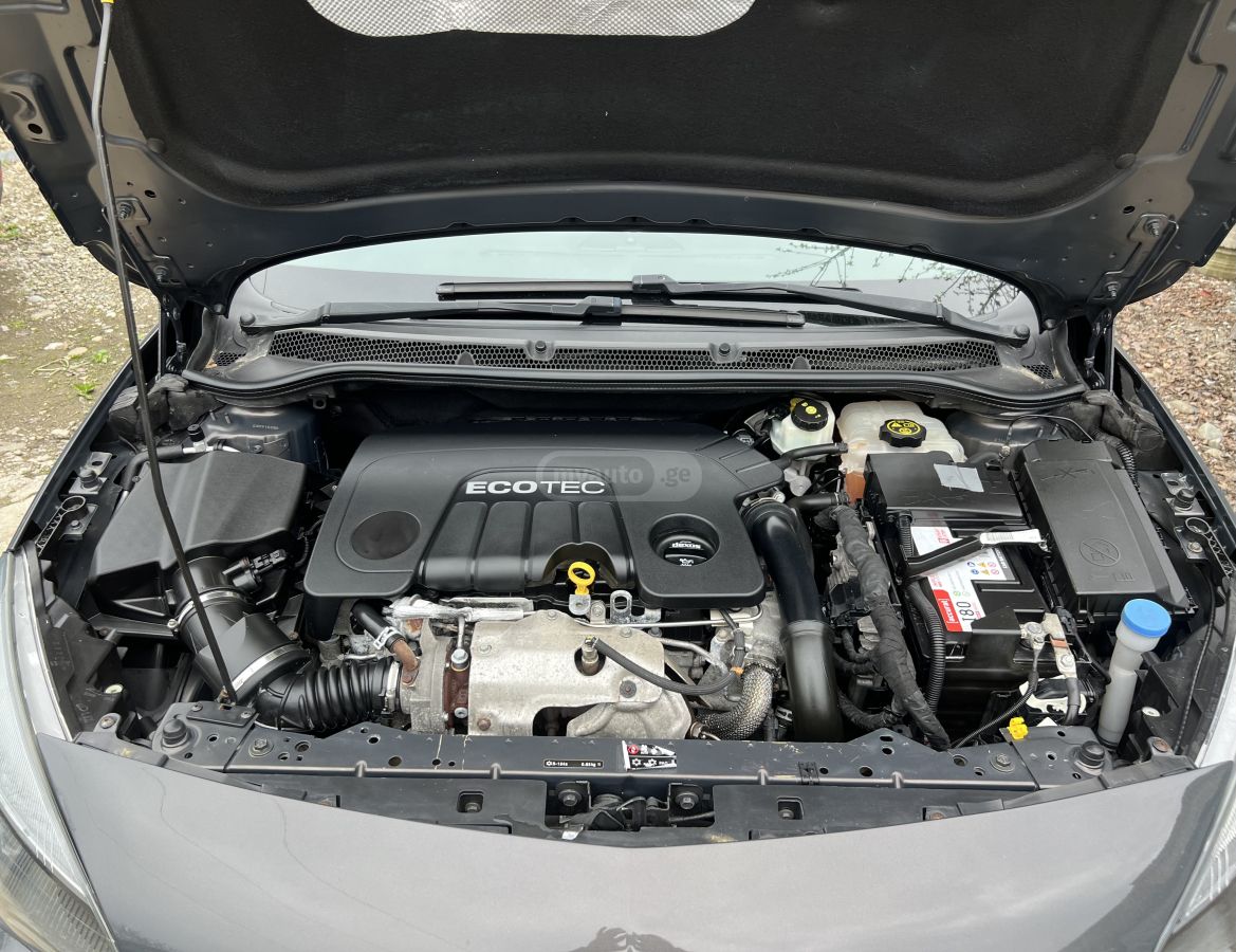 Opel Astra - фото 15