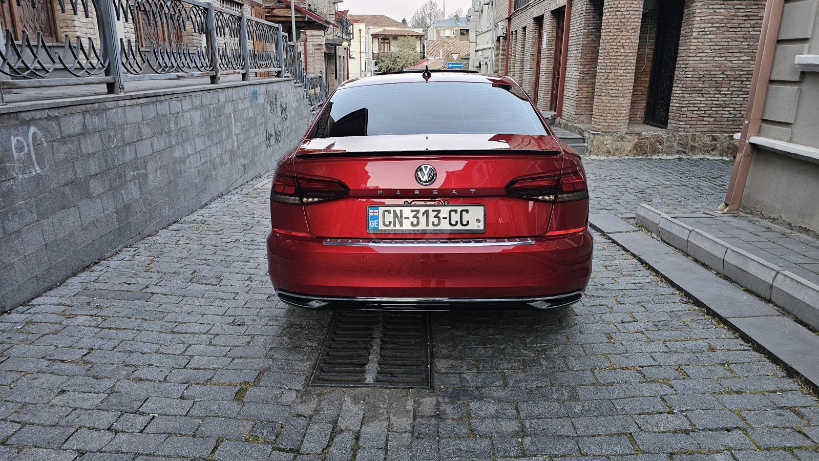 Volkswagen Passat - фото 6