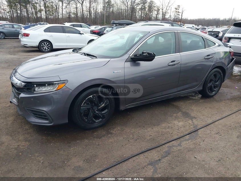 Honda Insight - фото 1