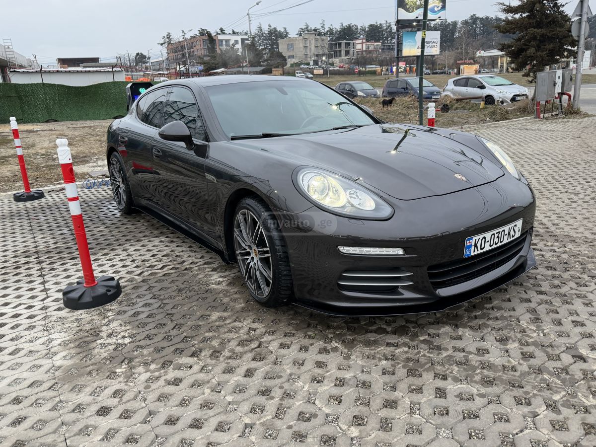Porsche Panamera - фото 2