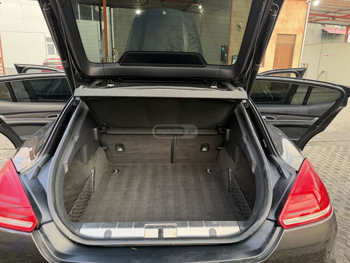 Porsche Panamera - фото 6