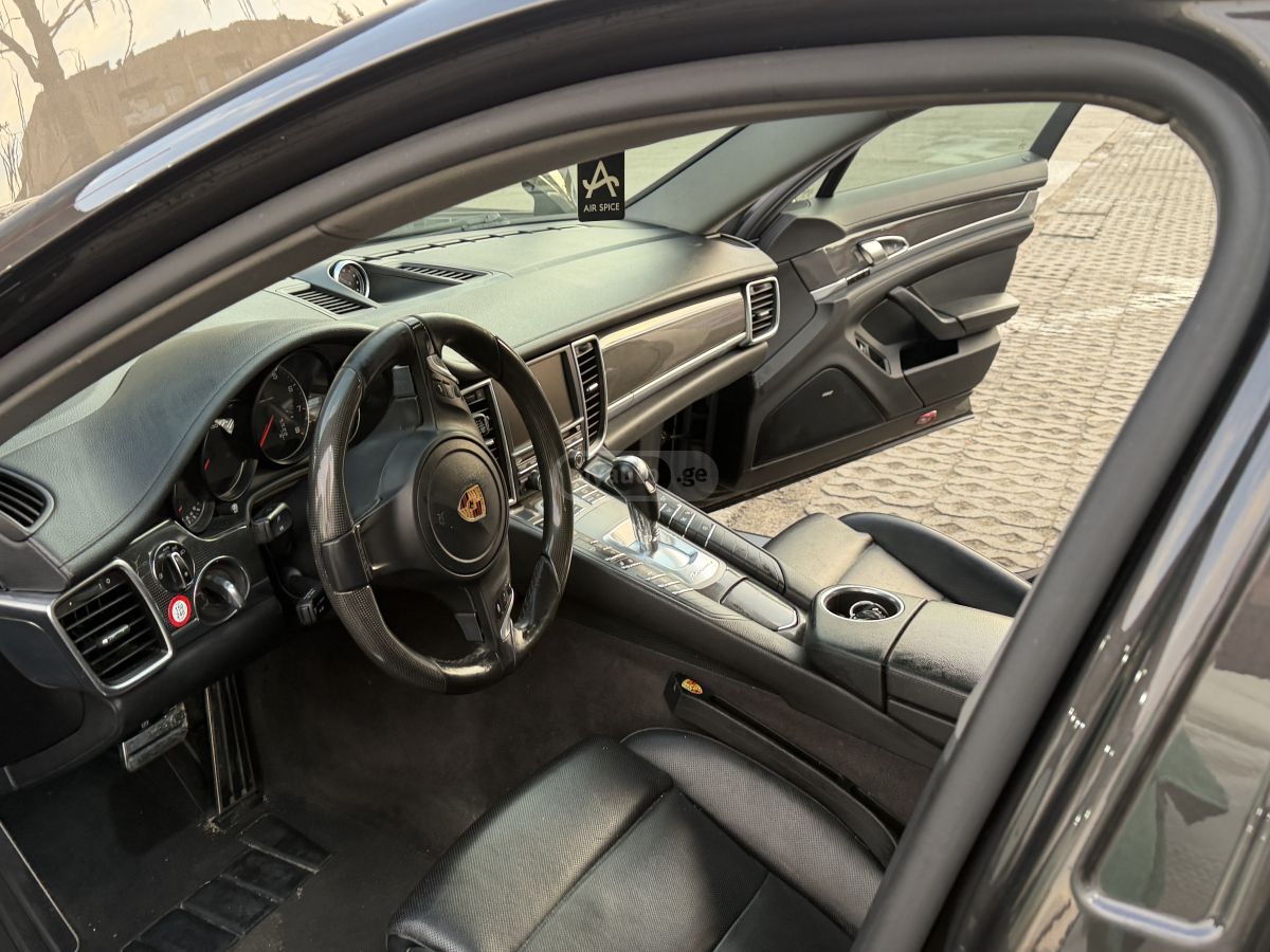 Porsche Panamera - фото 9