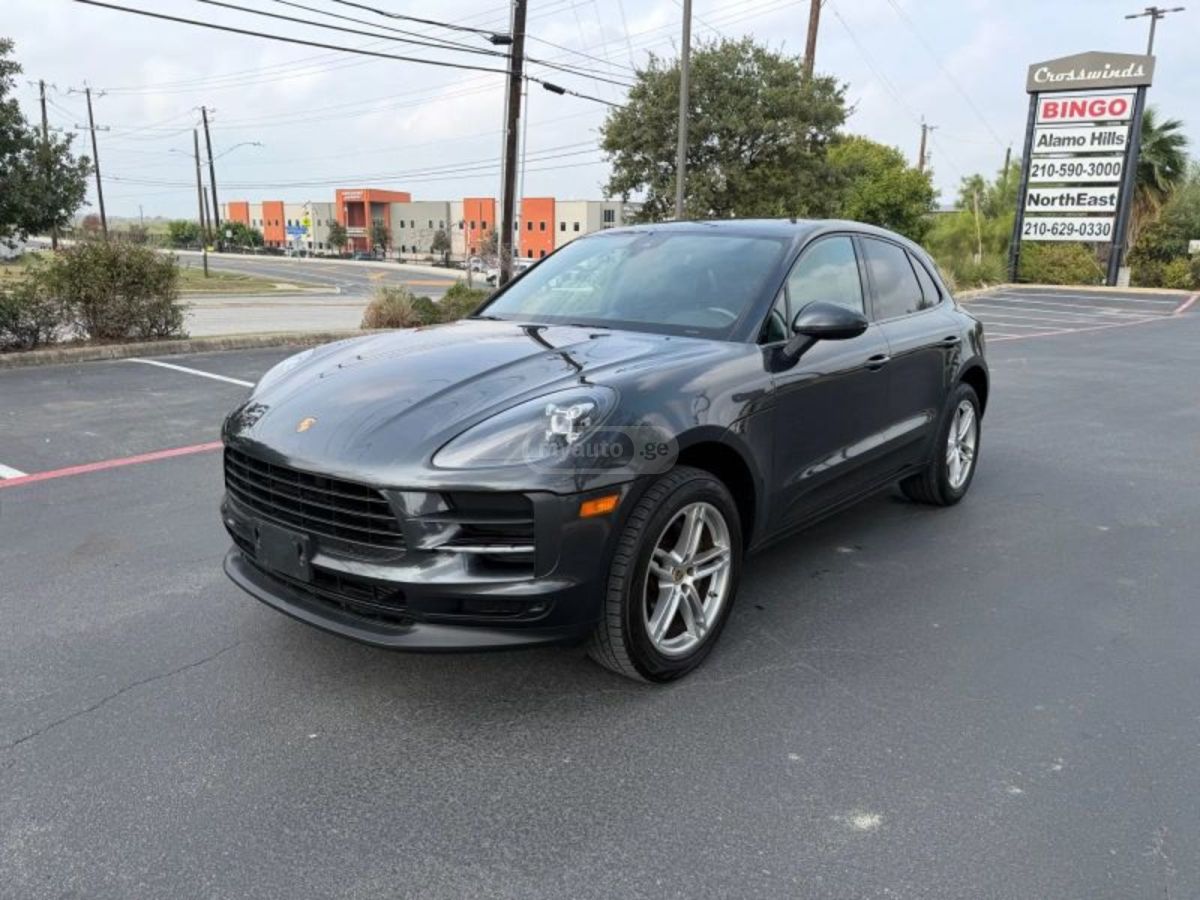 Porsche Macan - фото 12