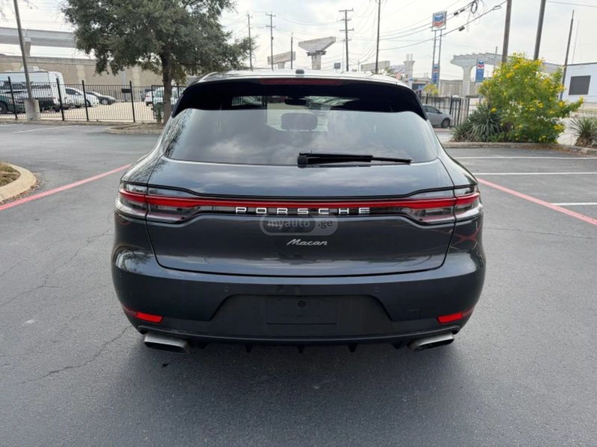 Porsche Macan - фото 7