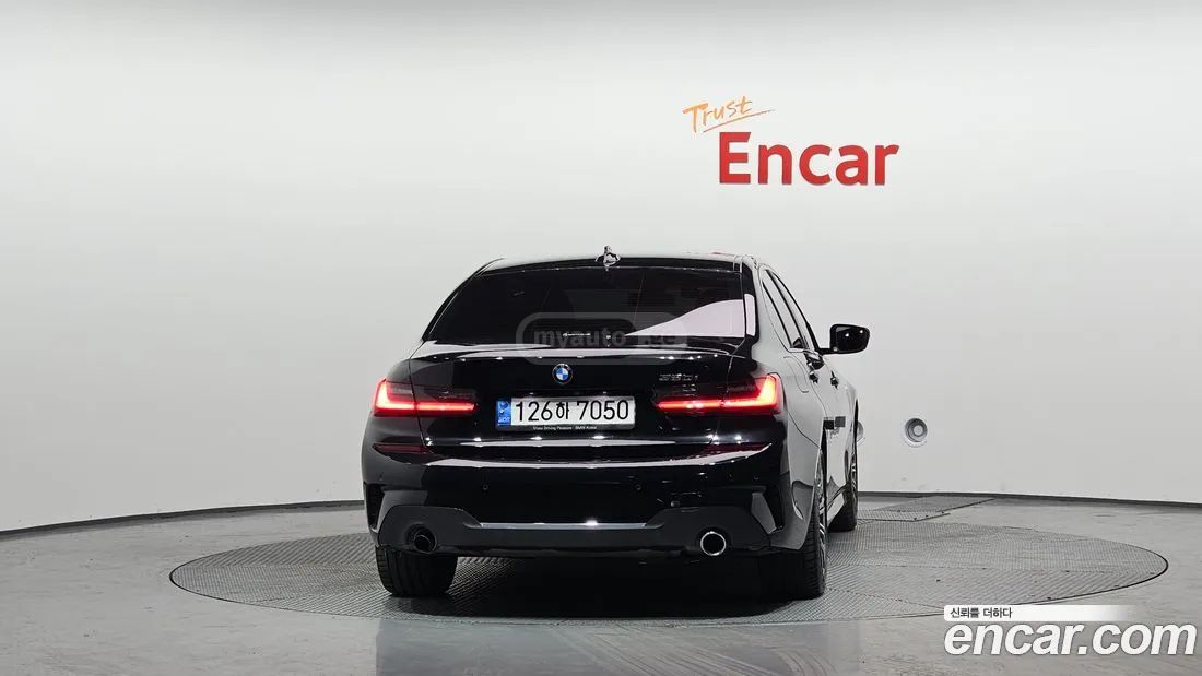 BMW 340 - фото 4