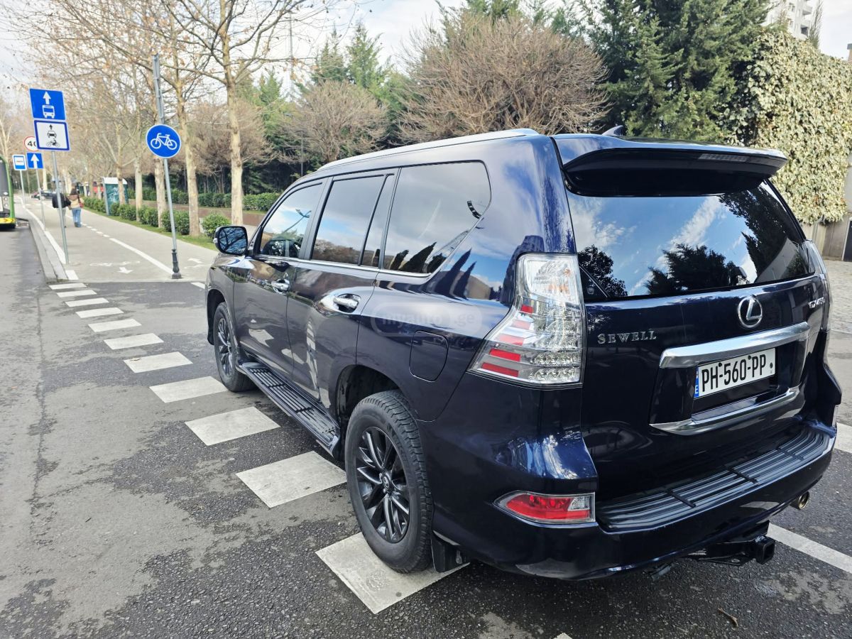 Lexus GX 460 - фото 12