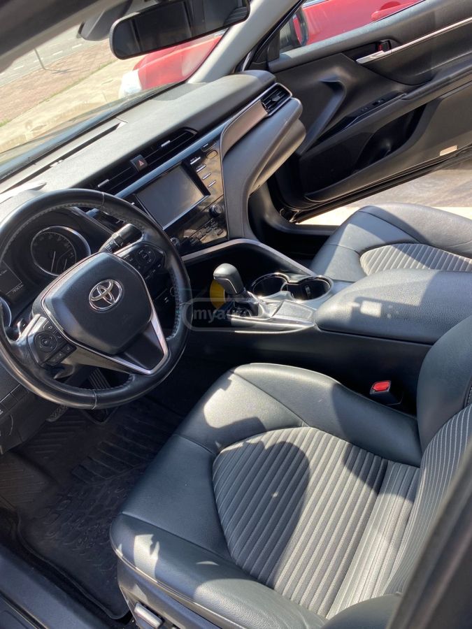 Toyota Camry - фото 6