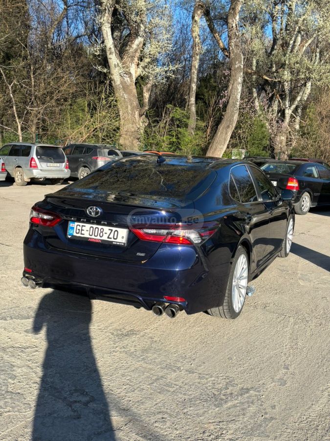 Toyota Camry - фото 8