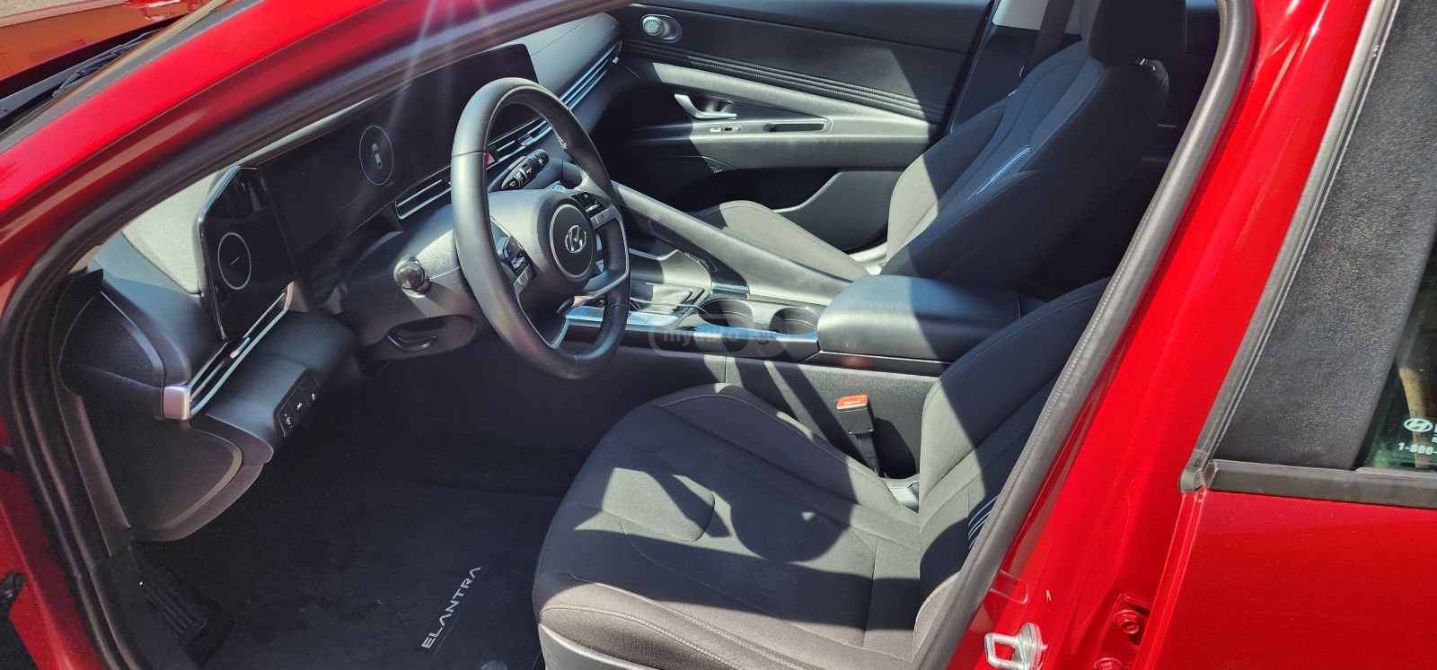 Hyundai Elantra - фото 9