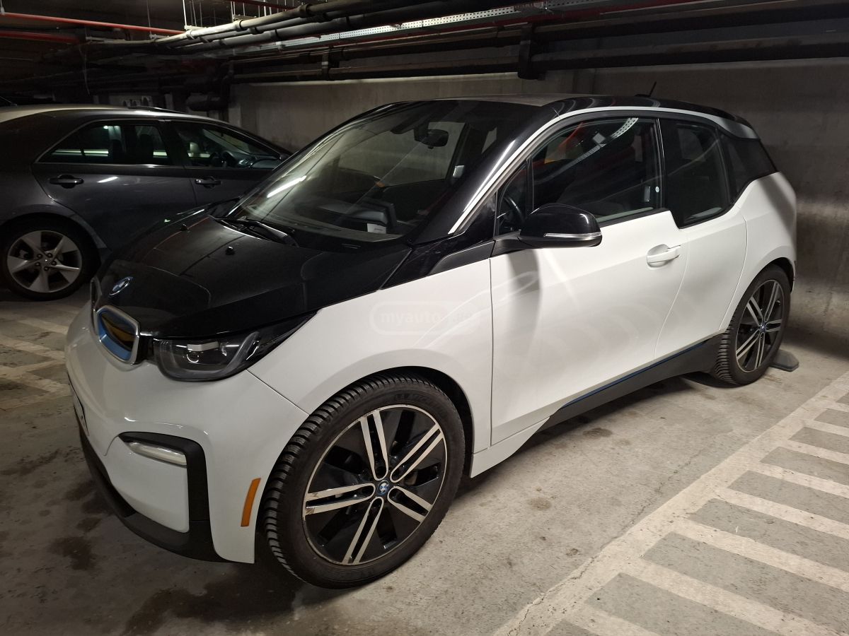 BMW I3 - фото 1