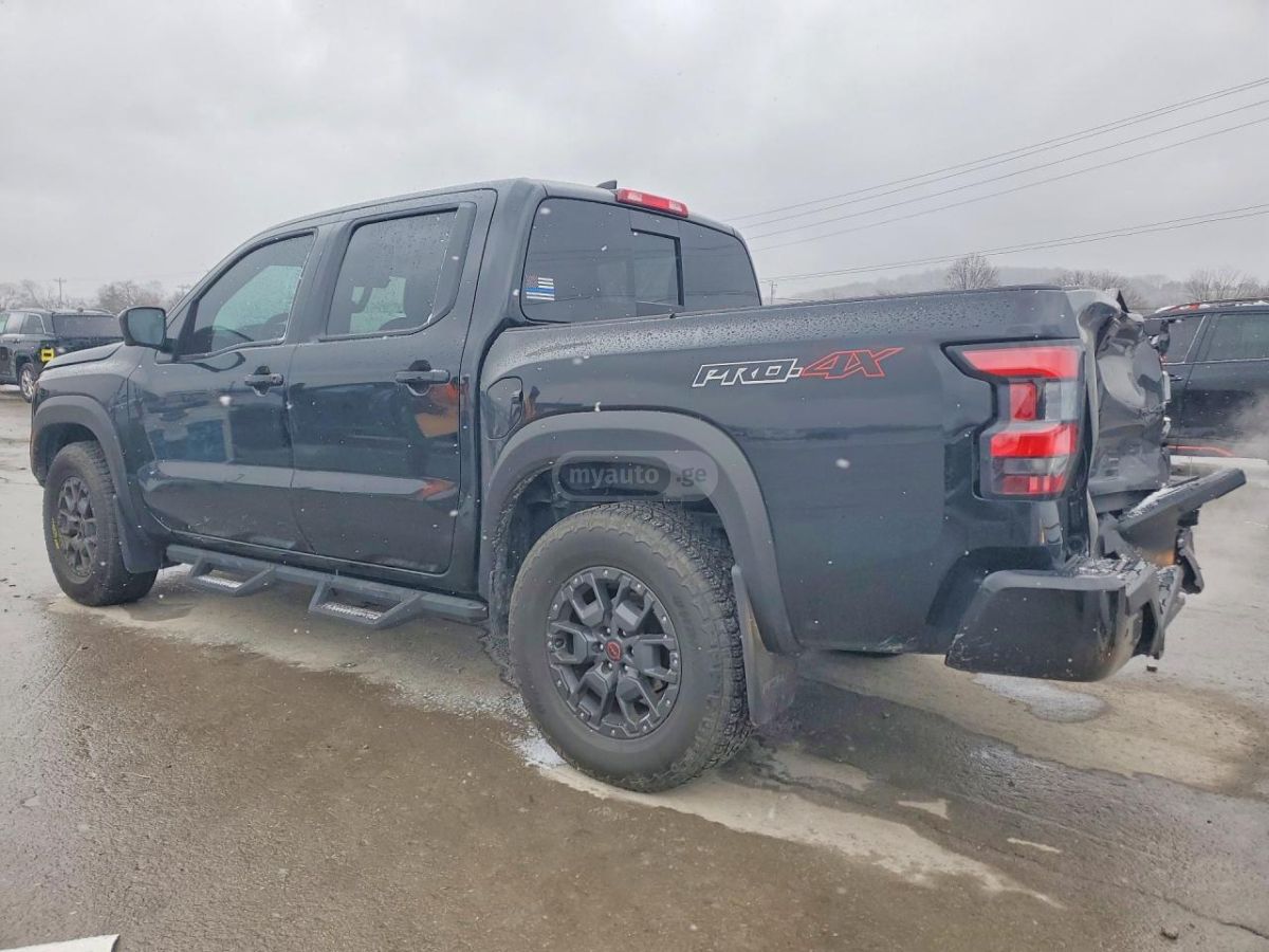 Nissan Frontier 2024 — миниатюра 2