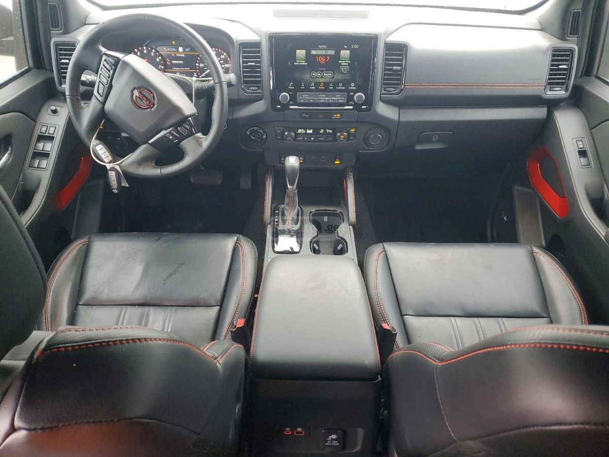Nissan Frontier 2024 — миниатюра 8