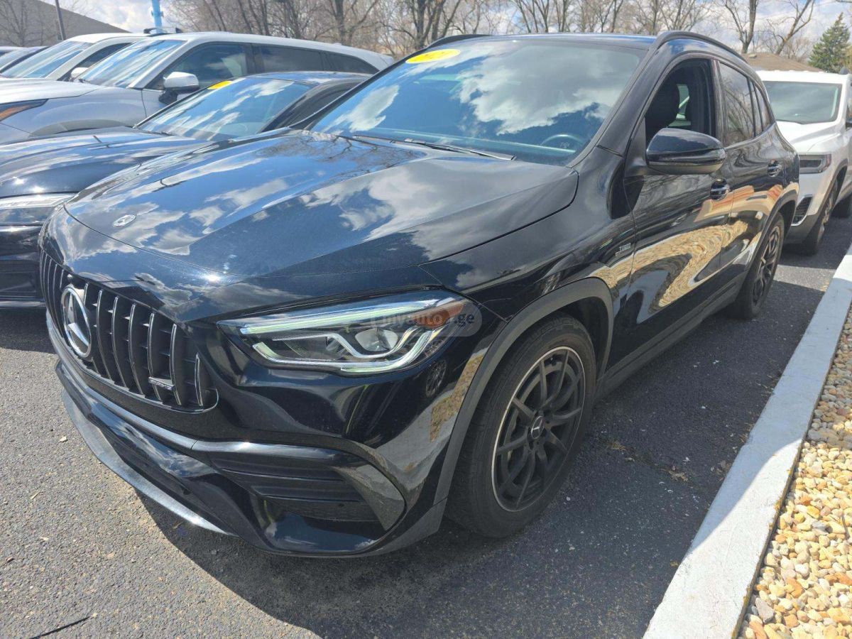 Mercedes-Benz GLA 250 - фото 1