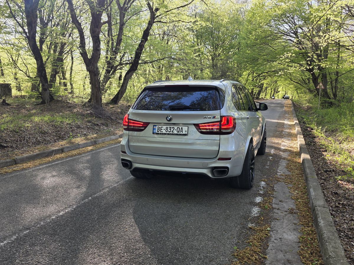 BMW X5 - фото 3