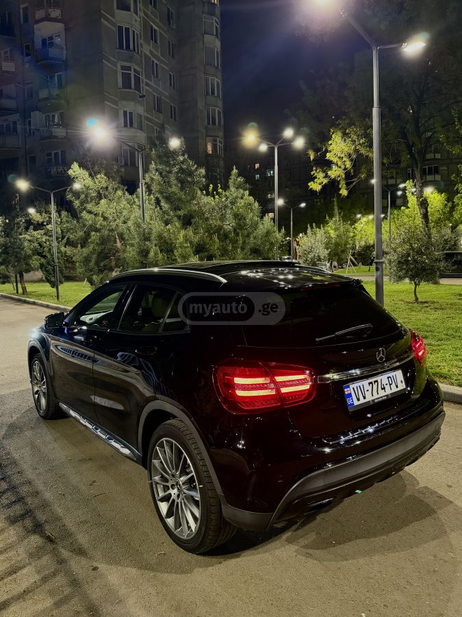 Mercedes-Benz GLA 250 - фото 4