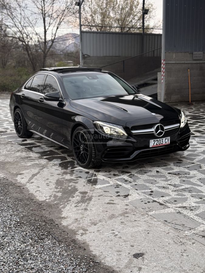 Mercedes-Benz C 300 - фото 3