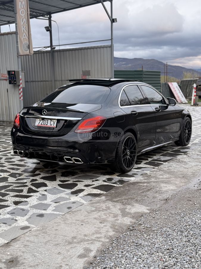 Mercedes-Benz C 300 - фото 5