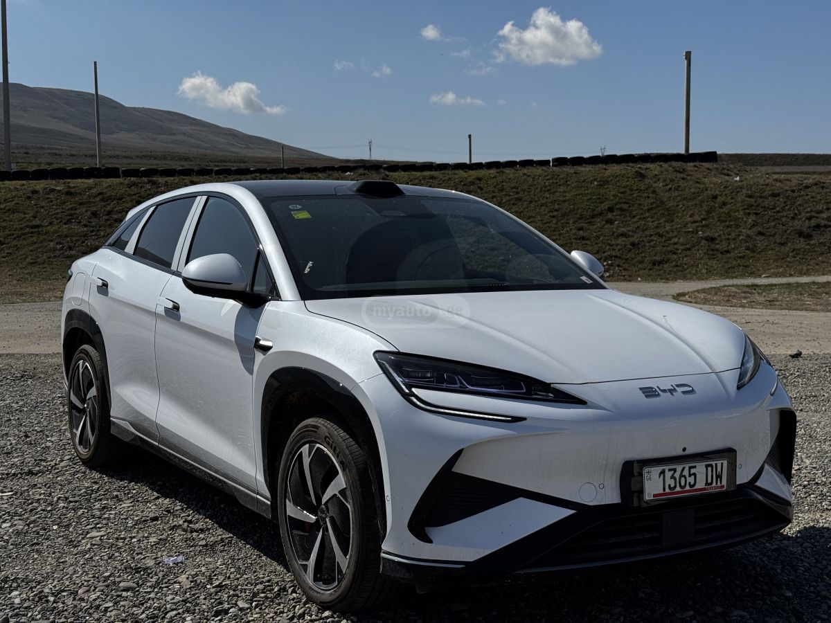 BYD Sealion 7 - фото 1