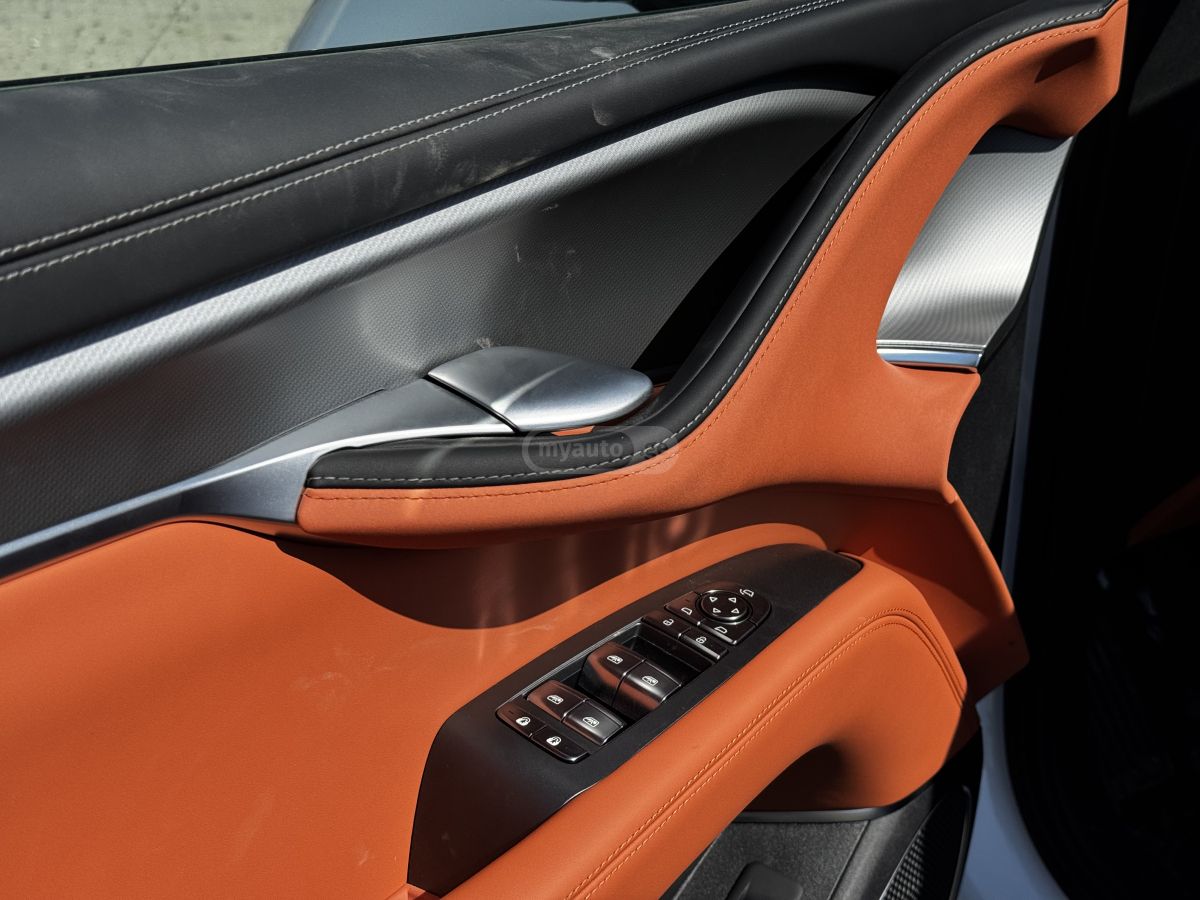 BYD Sealion 7 - фото 14