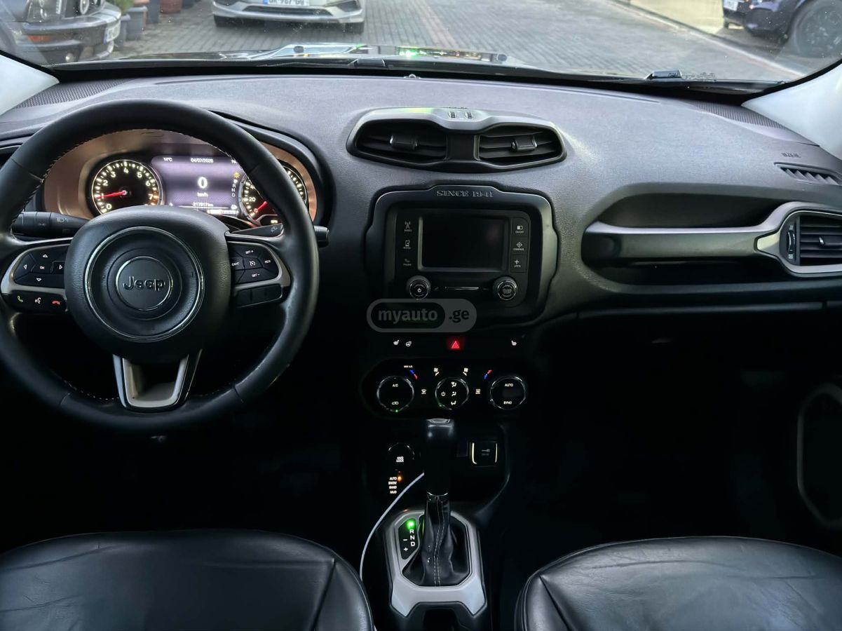 Jeep Renegade - фото 8