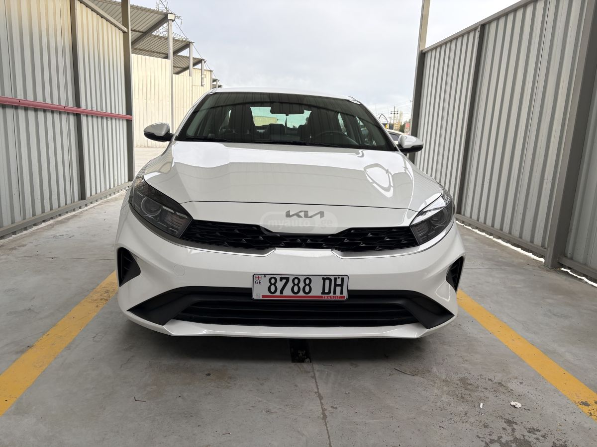 Kia Forte - фото 12