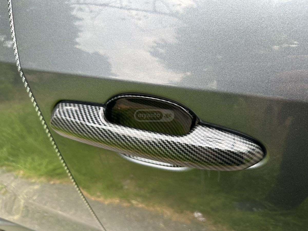 Toyota Rav 4 - фото 10