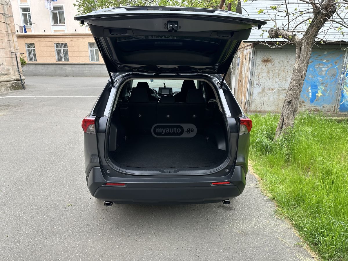 Toyota Rav 4 - фото 11