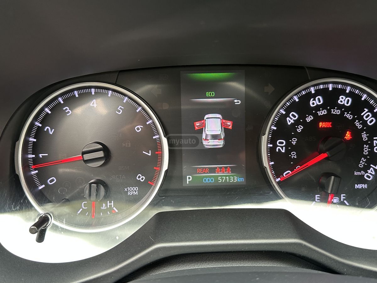 Toyota Rav 4 - фото 2
