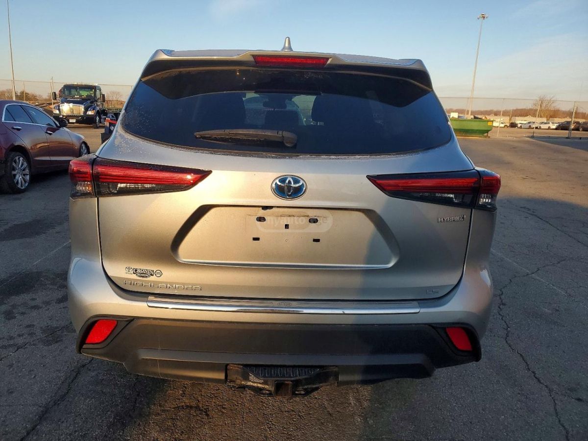 Toyota Highlander - фото 6