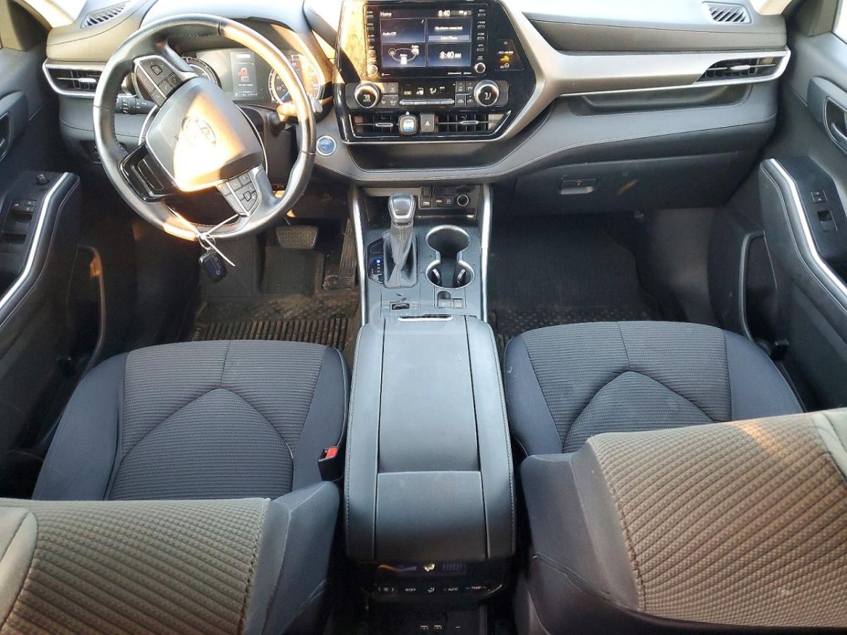 Toyota Highlander - фото 8