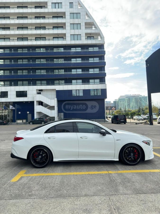 Mercedes-Benz 4 MATIC+ — миниатюра 4