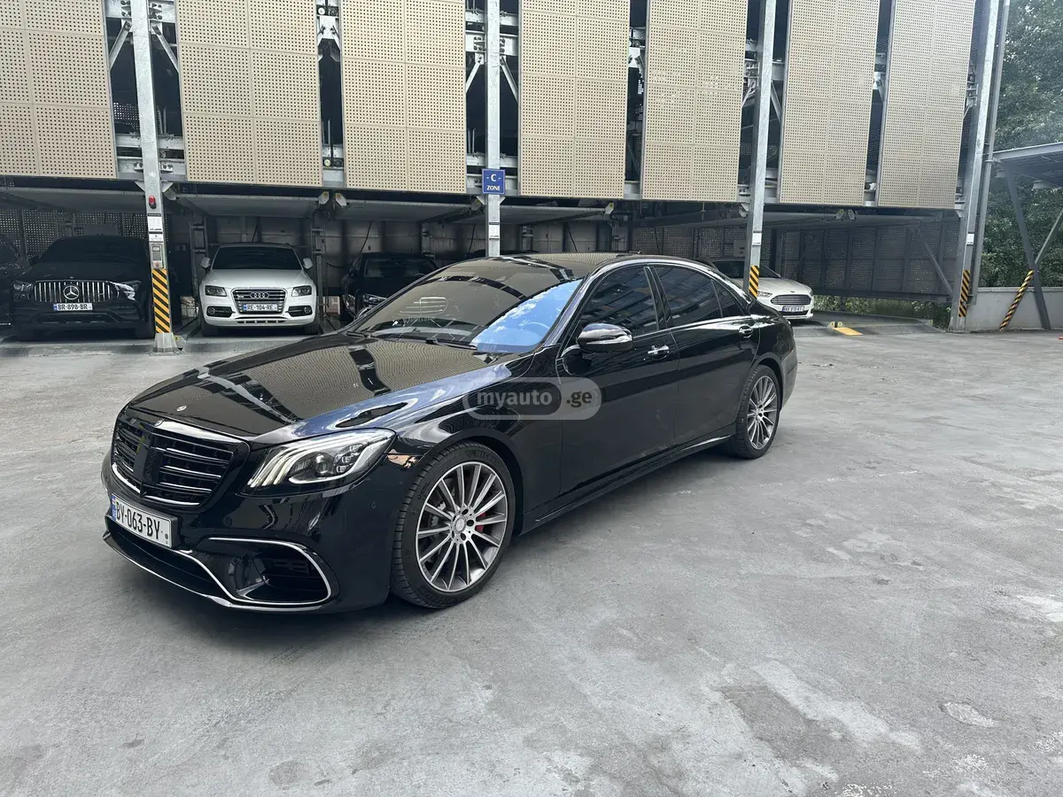 Mercedes-Benz Long Full 2016