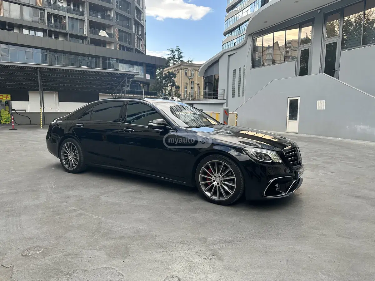نمای دیگر Mercedes-Benz Long Full 2016