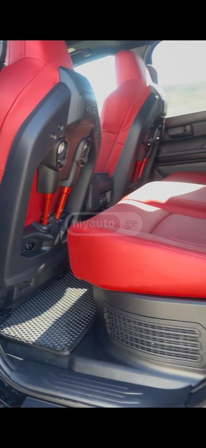 Toyota Tacoma - фото 10