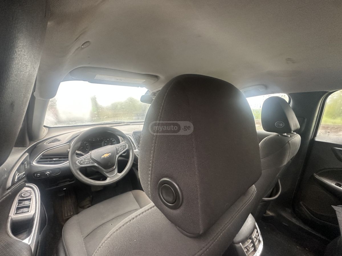 Chevrolet Malibu - фото 10