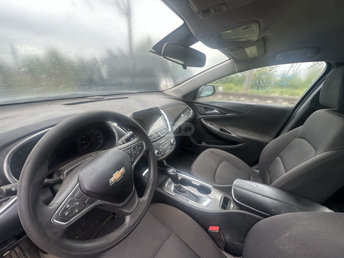 Chevrolet Malibu - фото 11